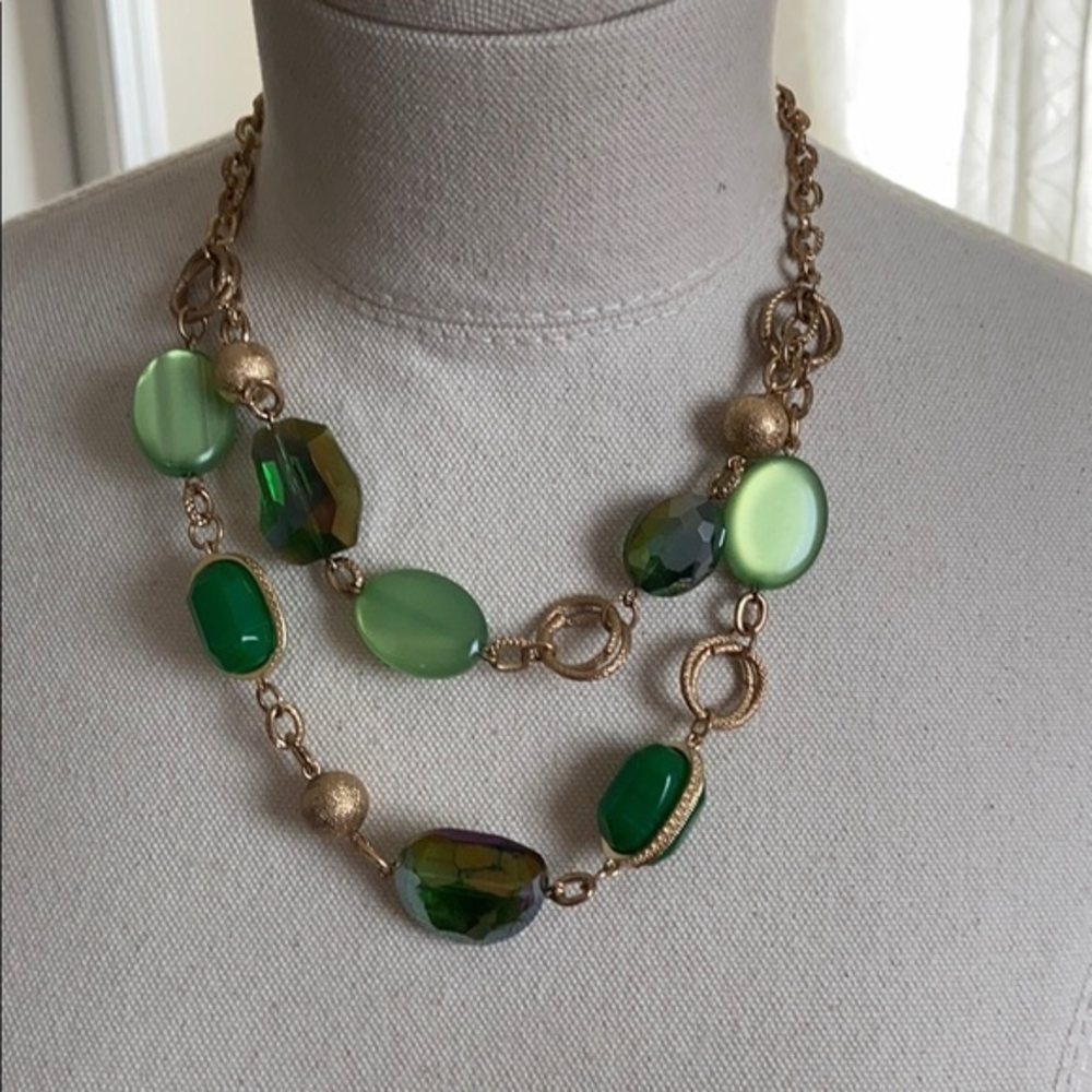 ‎Necklace
